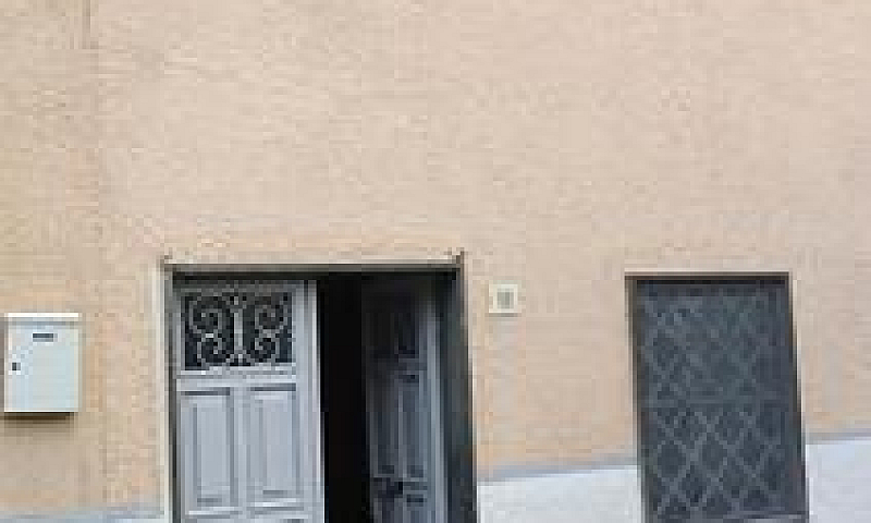 Casa Semi-Indipenden...