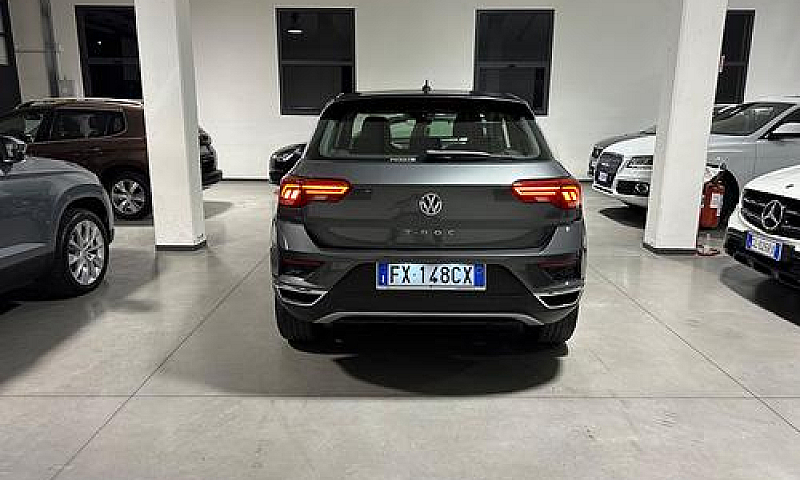 Volkswagen T-Roc 1.5...