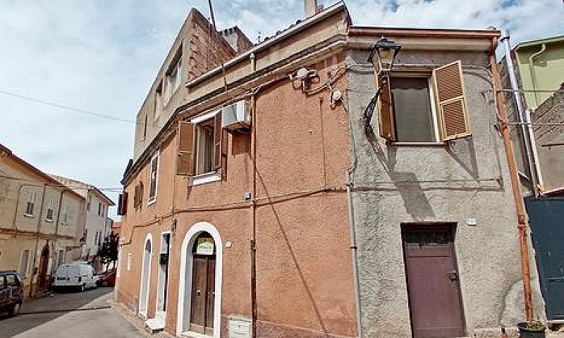 Casa Indipendente - ...
