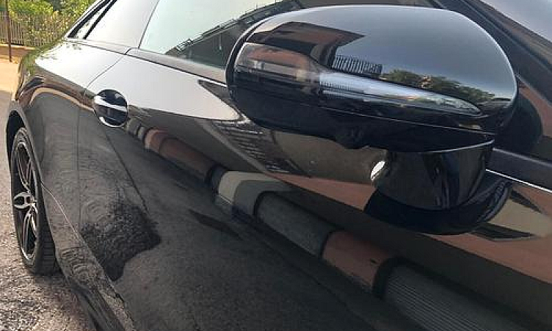 Mercedes-Benz E 220 ...