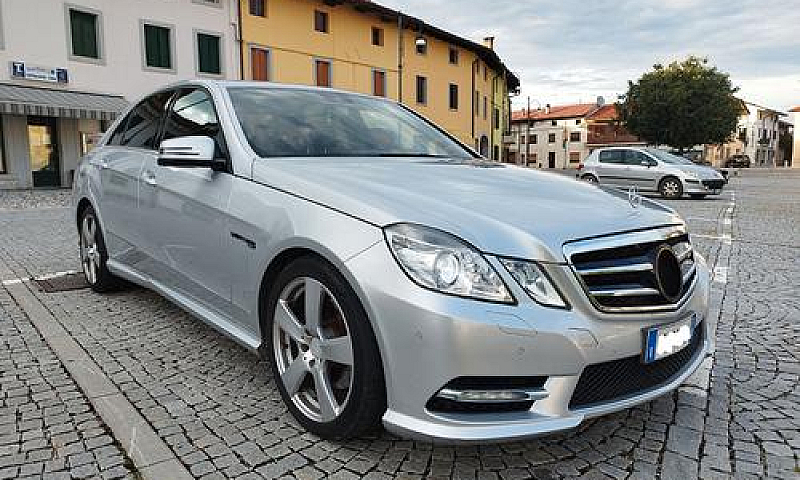 Mercedes E300...