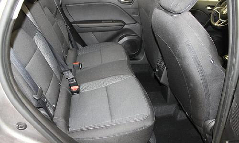Renault Captur Hybri...