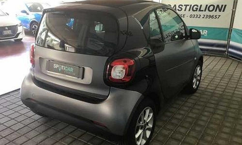 Smart Fortwo Youngst...