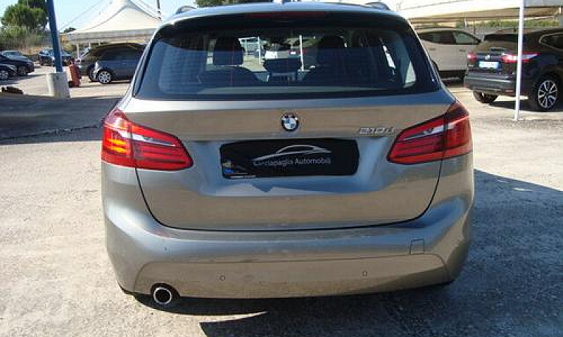 Bmw 218 D Active Tou...