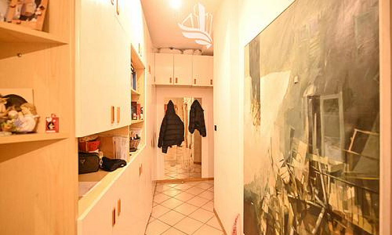 Trilocale Con Garage...