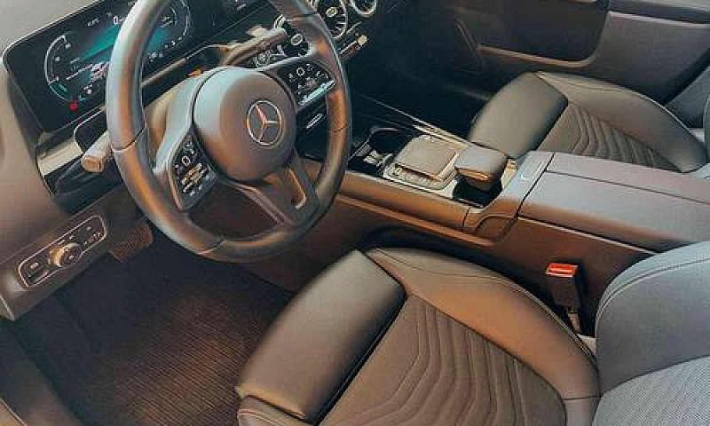 Mercedes-Benz B 200 ...