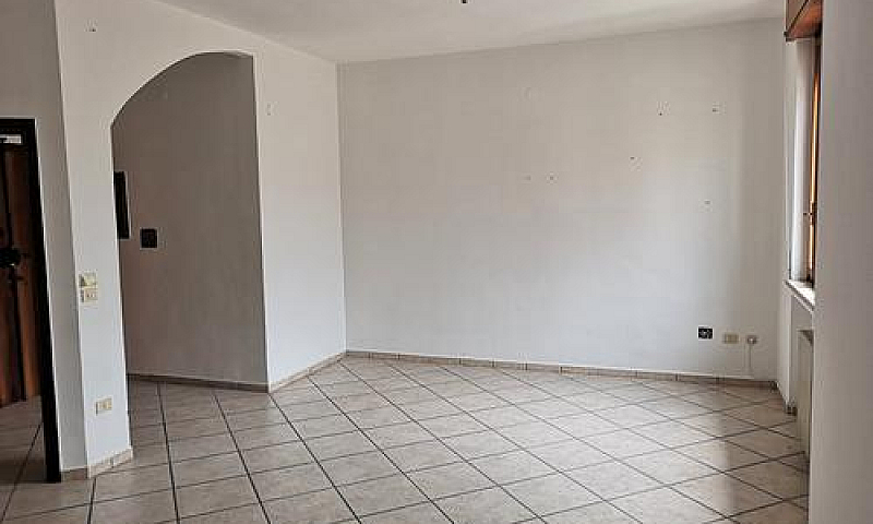 Ampio 3 Vani In Cent...