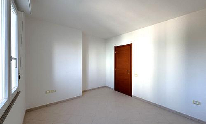 Pari Al Nuovo, Ampio...