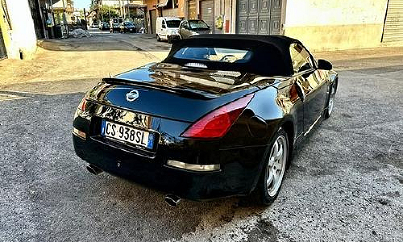 Nissan 350Z Roadster...