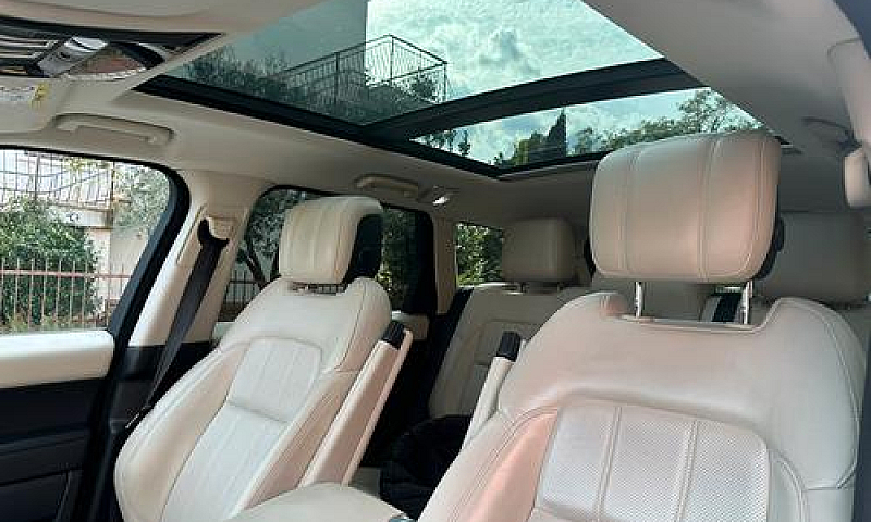 Range Rover Sport...
