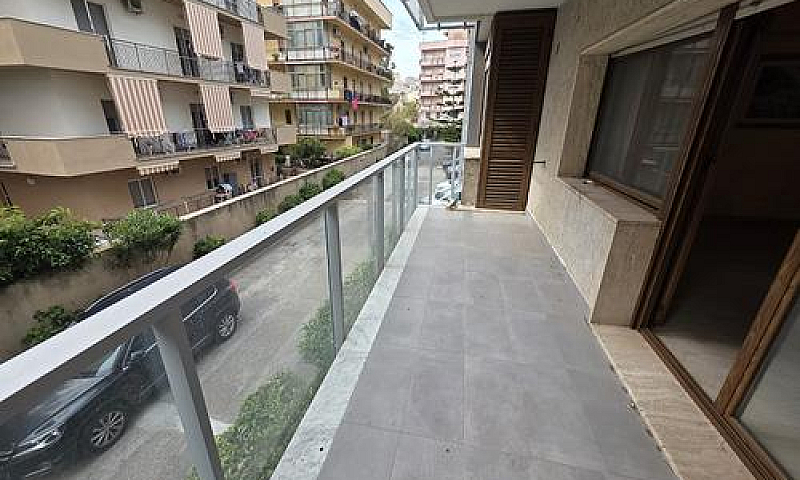 Ampio Appartamento C...
