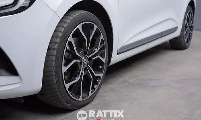 Renault Clio V 2019 ...