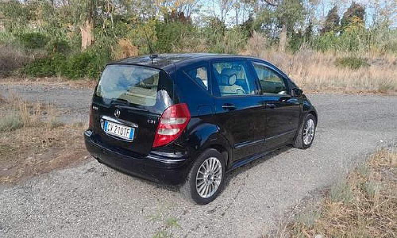 Mercedes-Benz A 180 ...
