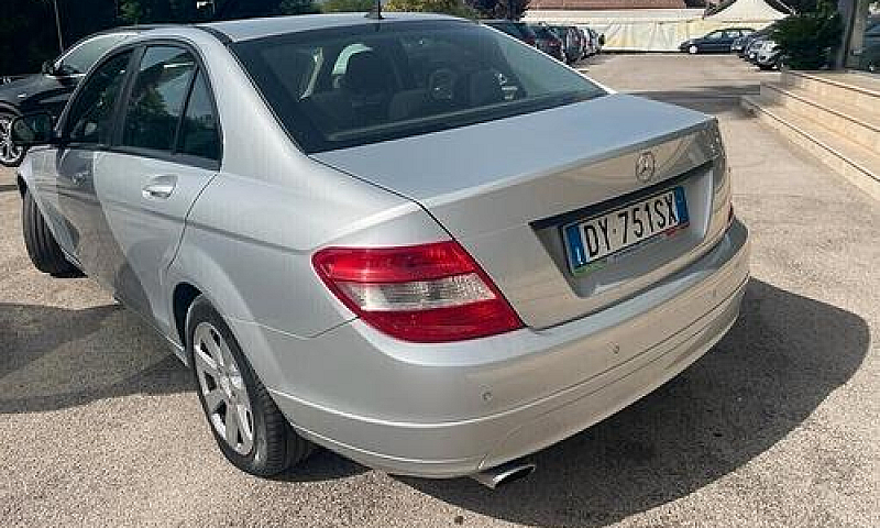 Mercedes-Benz C 220 ...