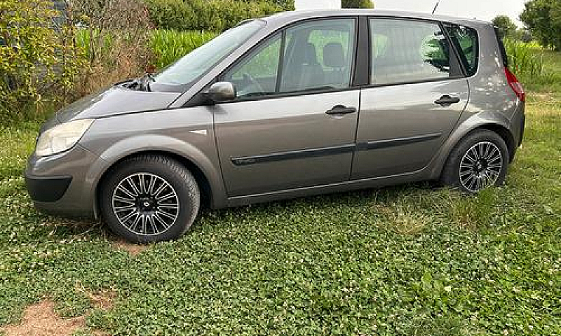 Renault Scenic...