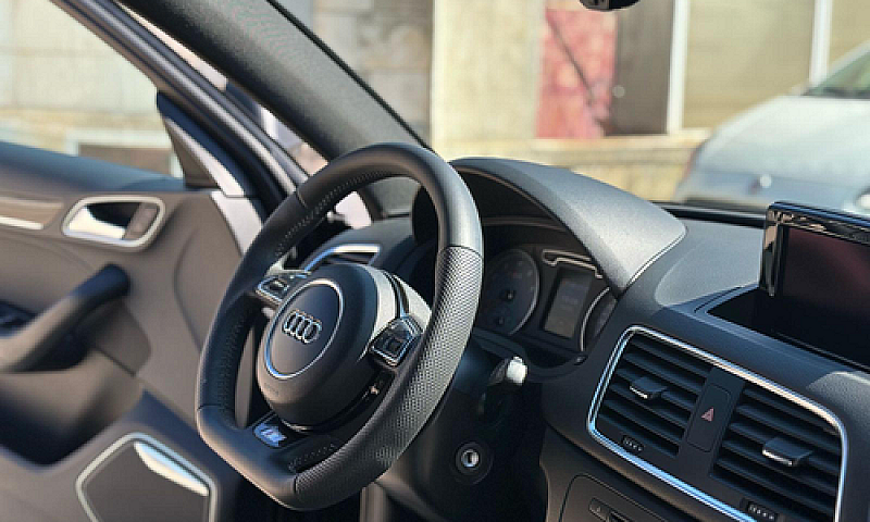 Audi Rs Q3...