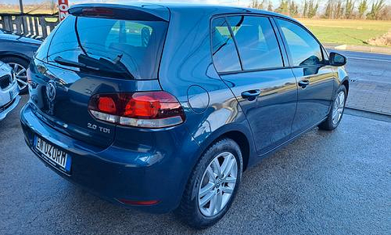 Volkswagen Golf 2.0 ...