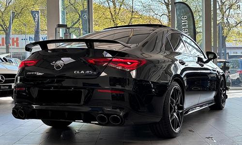 Mercedes-Benz Cla 45...