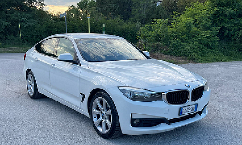 Bmw 318 Gt 2.0 Motor...