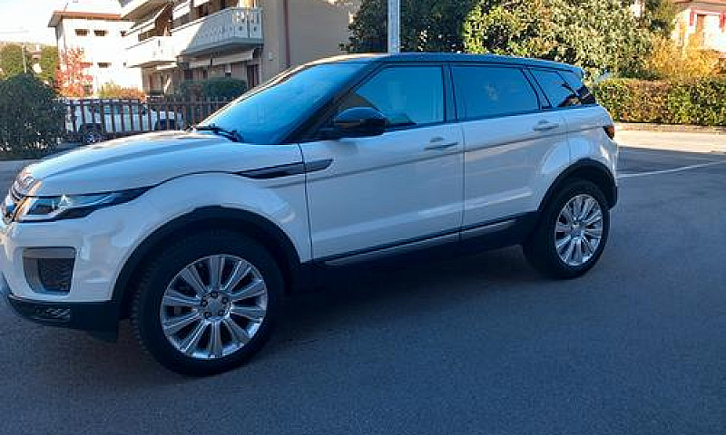 Land Rover Evoque 2....