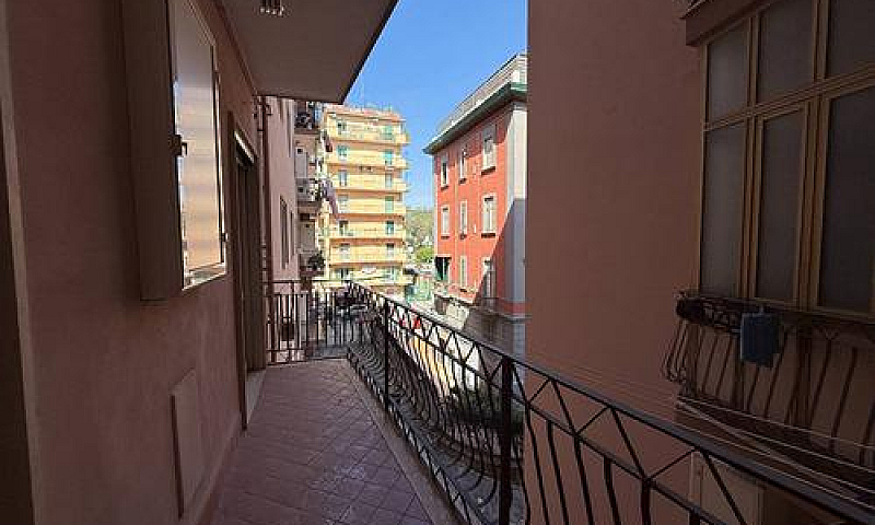 Appartamento - Napol...