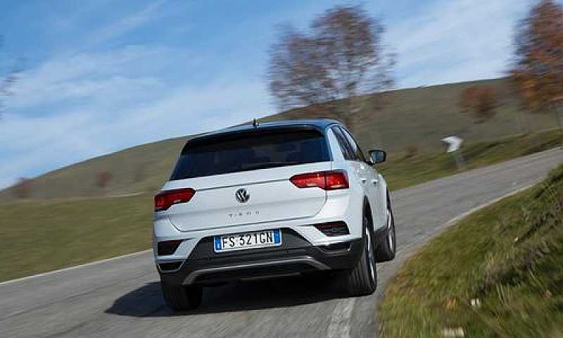 Volkswagen T-Roc 1.0...