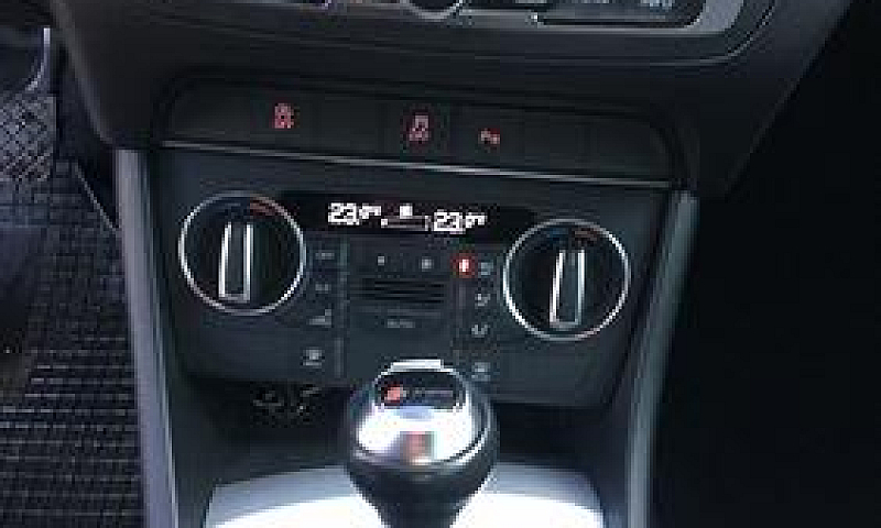 Audi Q3...
