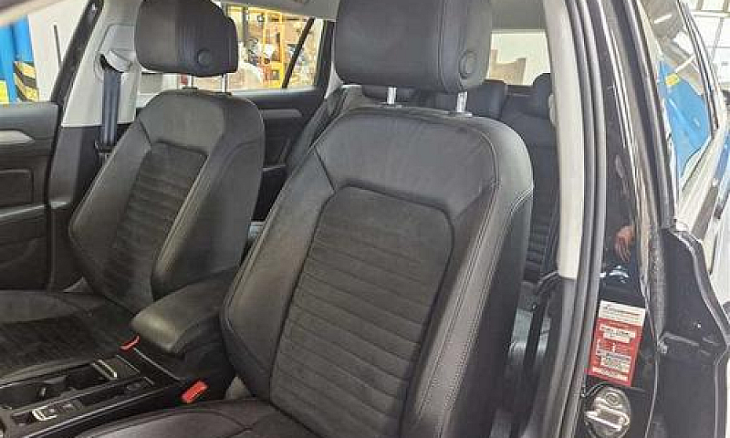 Volkswagen Passat Va...
