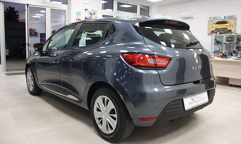 Renault Clio 1.5 Dci...