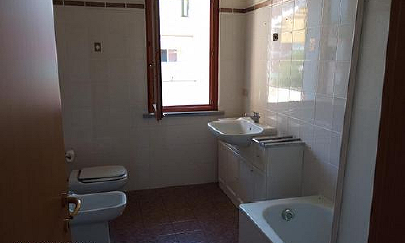 Appartamento A Massa...
