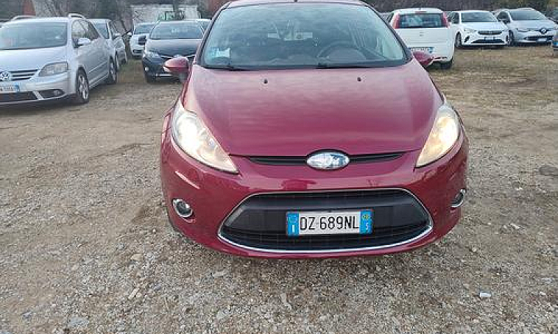 Ford Fiesta 1.2 82Cv...