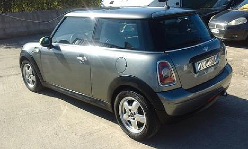 Nuovissima Mini One ...