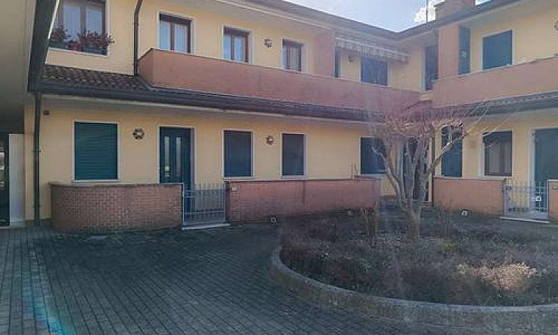 Appartamento Piano T...