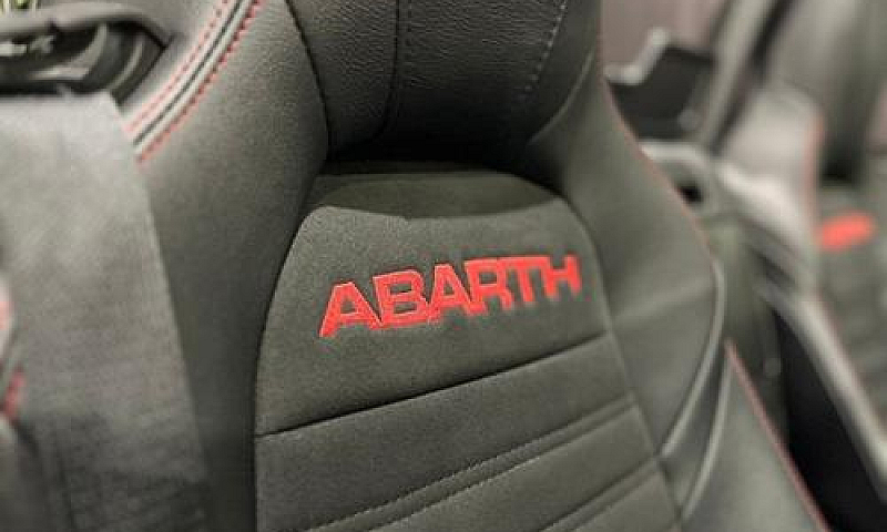 Abarth 124 Spider 1....