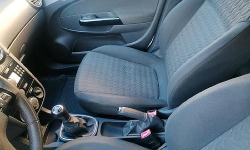 Opel Corsa 1.3 Cdti ...