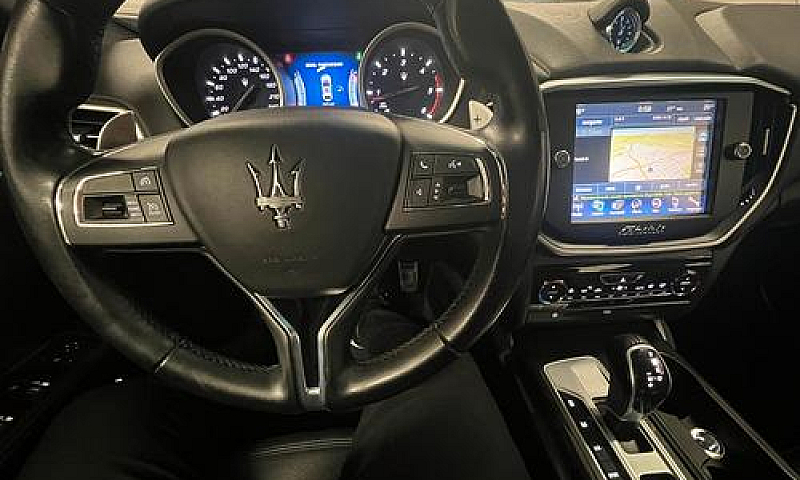 Maserati Ghibli V6 D...
