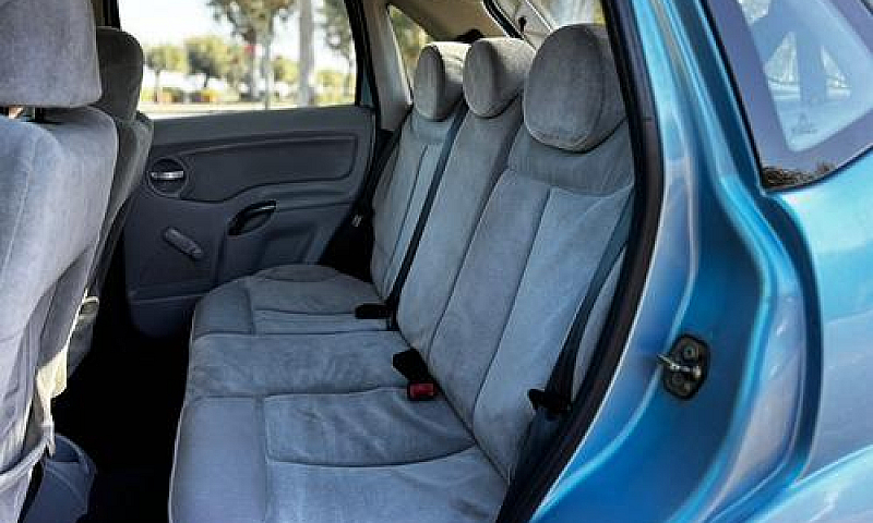 Citroen C3...