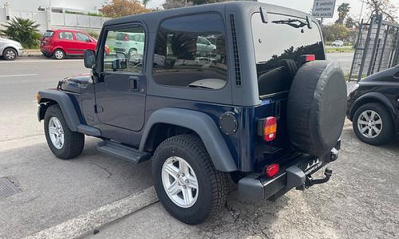 Jeep Wrangler 2.5 Ca...
