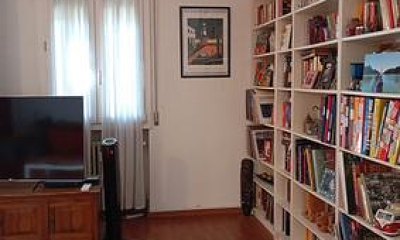 Zona Mirabello Tre C...