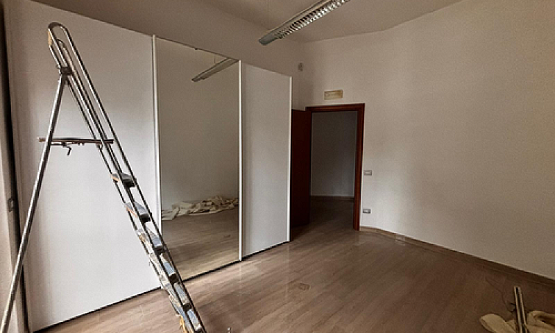 Zona Macchia Gialla...