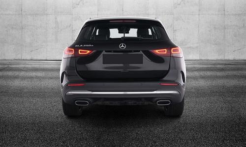 Mercedes-Benz Gla 25...