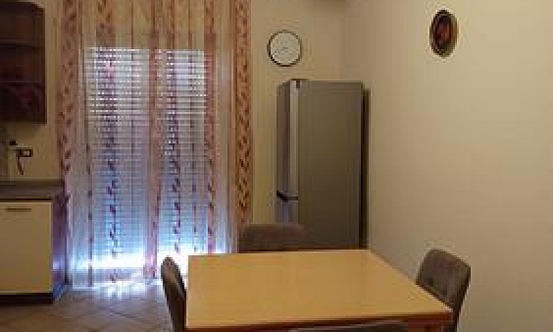 Appartamento Uso Tra...