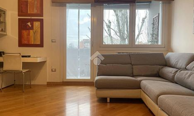 4 Locali A Castel Ma...