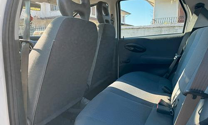 Fiat Punto 1.2 Benzi...