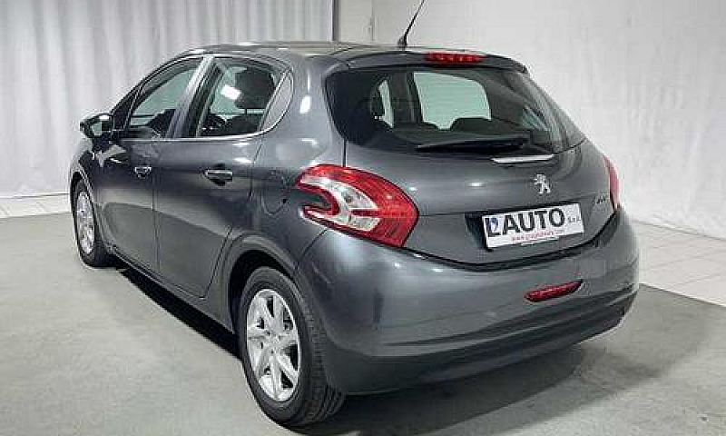 Peugeot 208 1.4 Vti ...