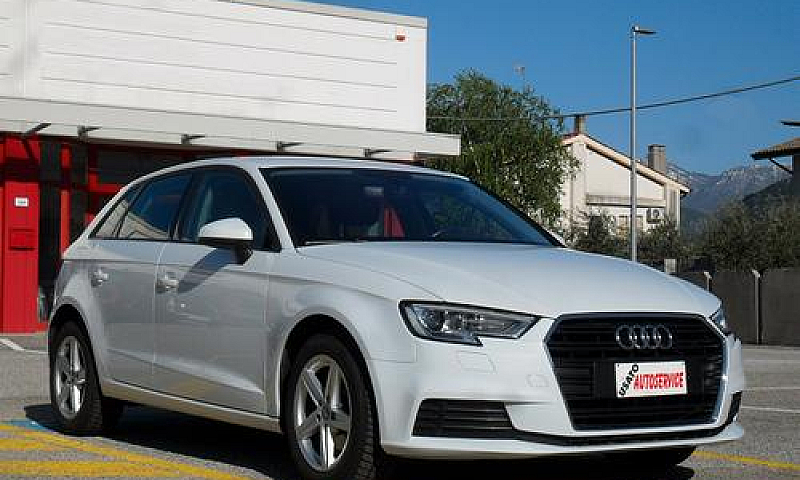 Audi A3 Spb 1.6 Tdi ...