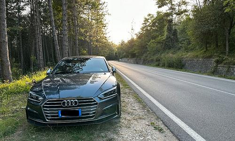 Audi A5...
