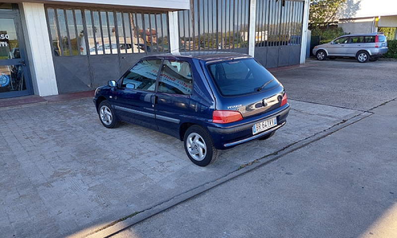 Peugeot 106...