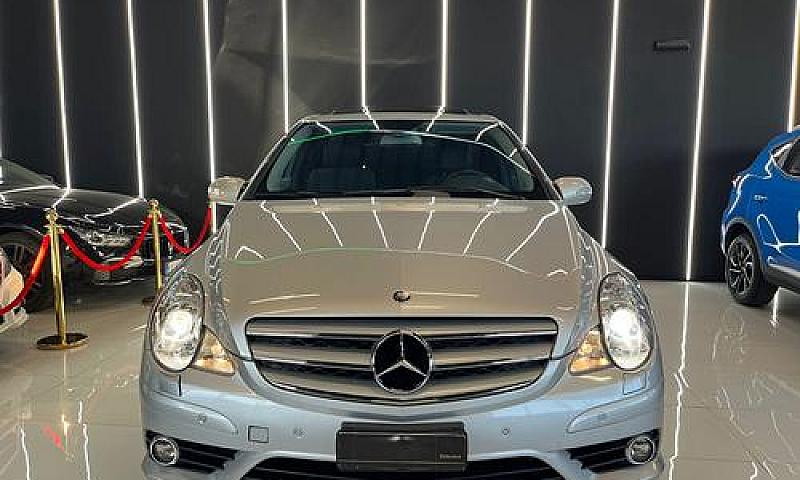 Mercedes-Benz R 320 ...
