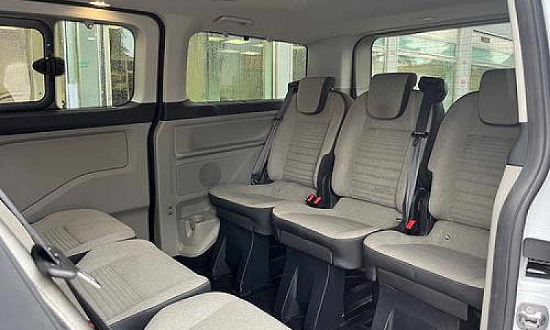 Ford Transit 320 2.0...